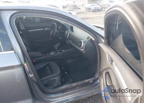 2015 Audi A3 2.0T Premium z USA, uszkodzony, nr VIN WAUBFGFF8F1002896